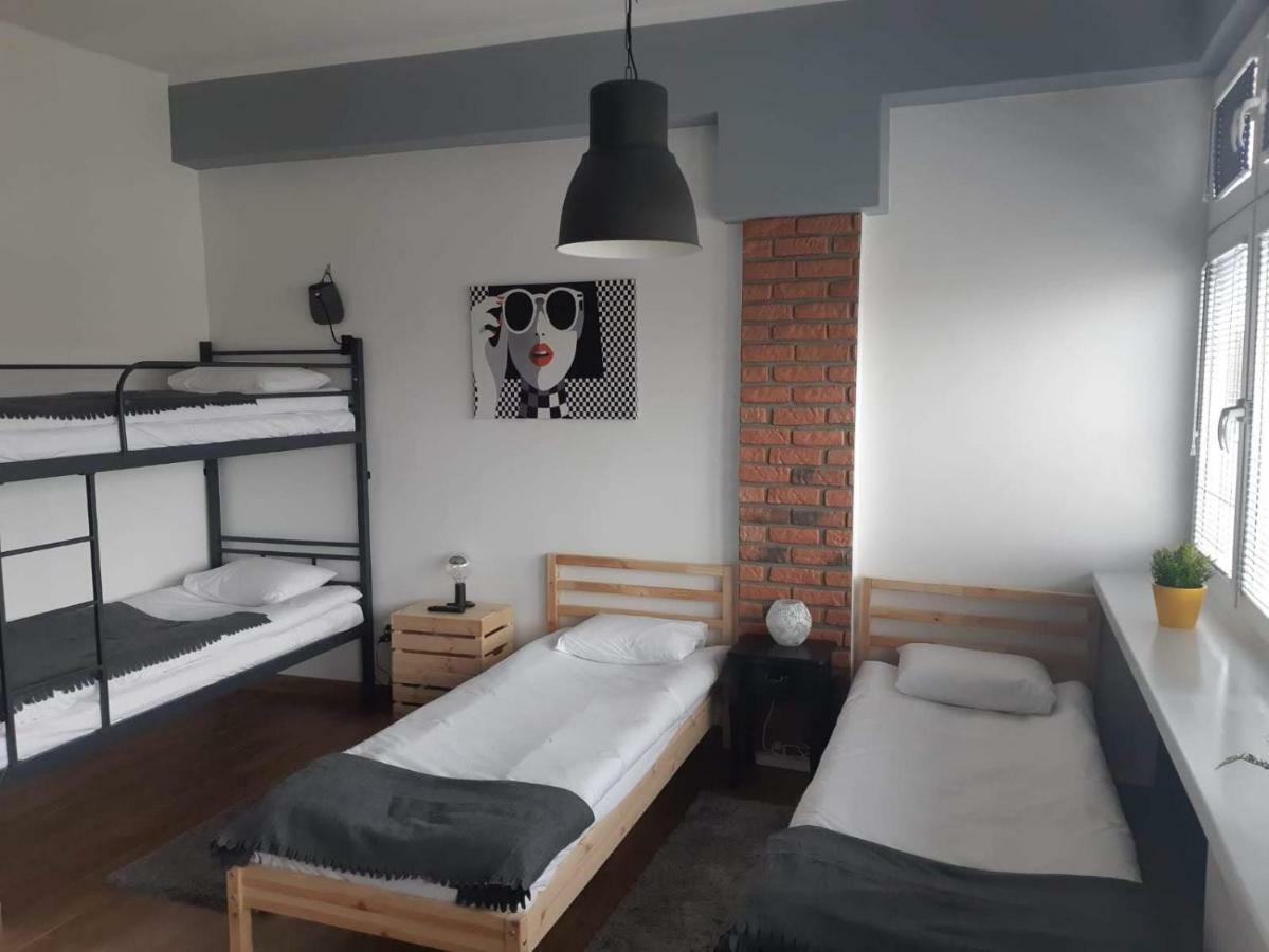 Hostel W5 Poznan Exterior photo